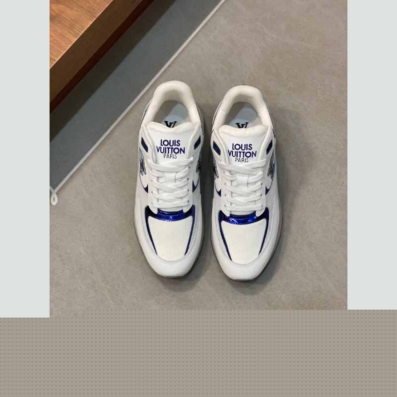 l**is V*t*n sneakers
